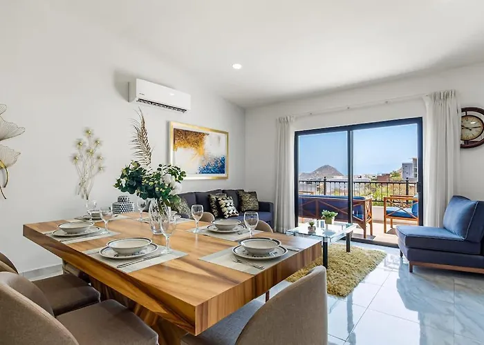 Morgan Residences 607a @ Boutique With Pool, Gym, Сasa de vacaciones